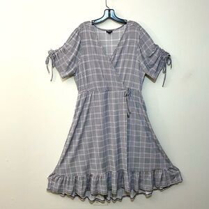 Torrid Plaid Wrap Pocket Dress 2x
